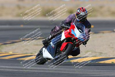media/Mar-24-2025-Moto Forza (Mon) [[57ce5c5cff]]/1-Advanced Group/Session 2 Turn 11/